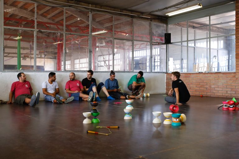 Col·laborant amb Hilo de Diabolo // Acus19.10 WORSHOPS at Acus 19.10 // Hilo de Diabolo // La Fàbrica de Somnis // Vic ©vintiset.net 1922